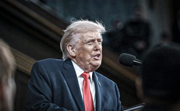 Donald Trump endurece la guerra comercial con Canadá Donald Trump aumenta la presión sobre Canadá con aranceles del 50% a partir de 2027
