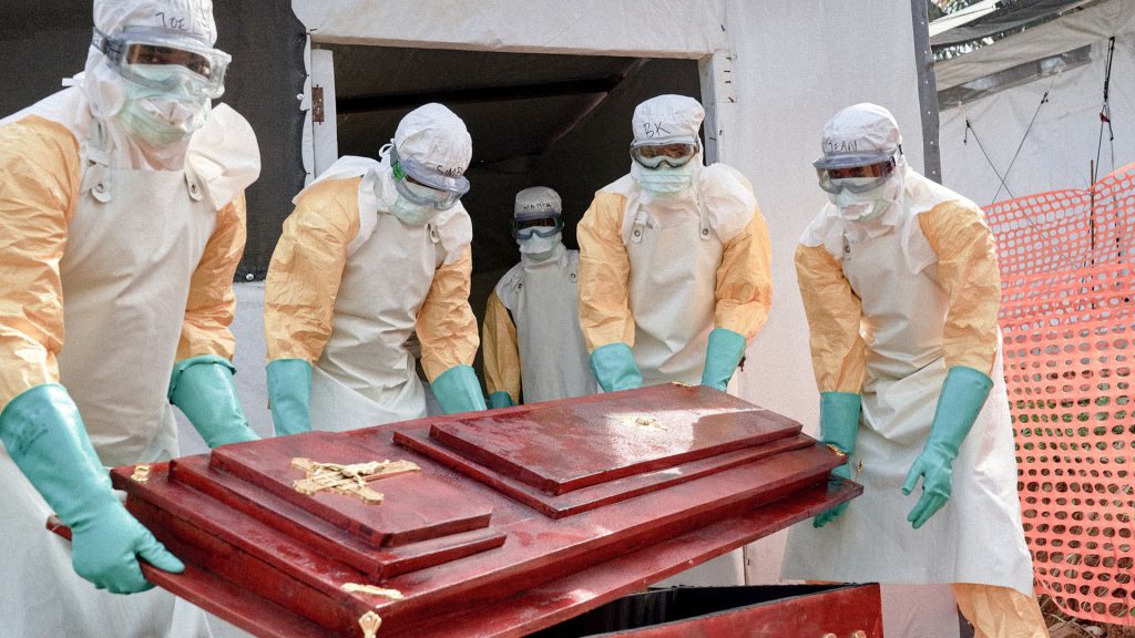 La epidemia suma 2.325 muertes y 4.945 contagios confirmados