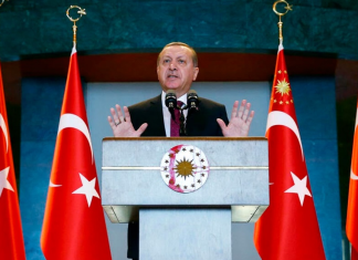 Erdogan advierte que Europa “sale perdiendo” al mantener a Turquía fuera de la UE Turquía mantiene desde hace décadas su candidatura, pero las negociaciones de adhesión permanecen suspendidas desde 2018.