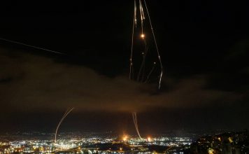 Israel insiste en atacar a Irán pese a depender de EEUU Israel estudia una posible operación independiente contra Irán pese a la capacidad de respuesta demostrada por Teherán