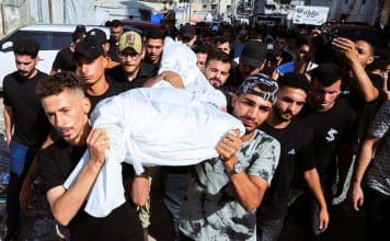 Israel intensifica ataques contra Gaza pese a nuevo plan de alto el fuego Los bombardeos alcanzaron viviendas, zonas de desplazados y depósitos médicos