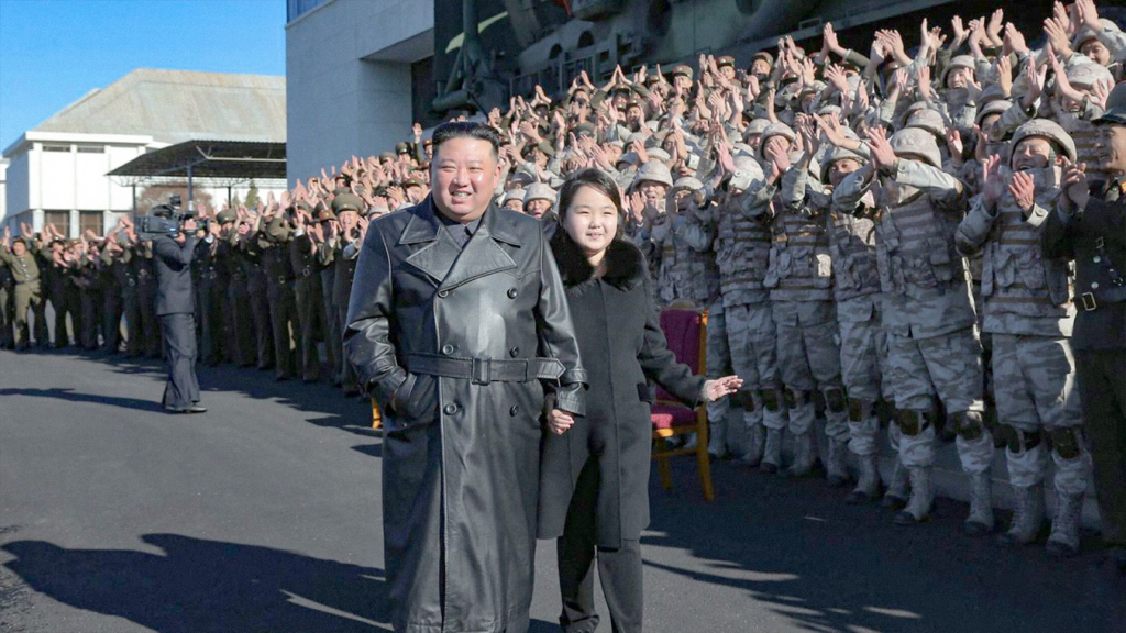 Pyongyang cuestiona la modernización de las maniobras