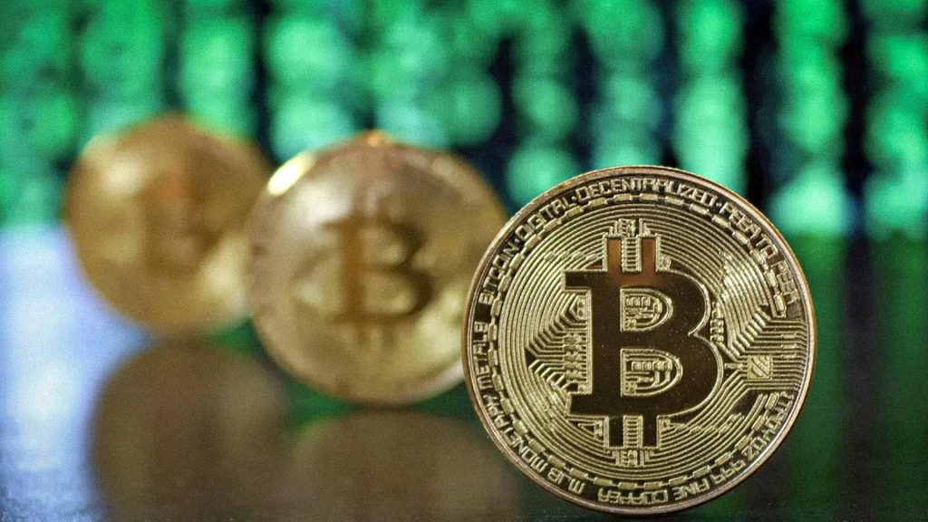 Bitcoin, Ethereum y USDT entran al mercado bursátil ruso
