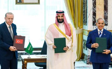 Turquía, Arabia Saudita y Pakistán crean nueva alianza militar en Oriente Medio El nuevo acuerdo trilateral busca reforzar la coordinación militar y modificar el equilibrio de seguridad en Oriente Medio