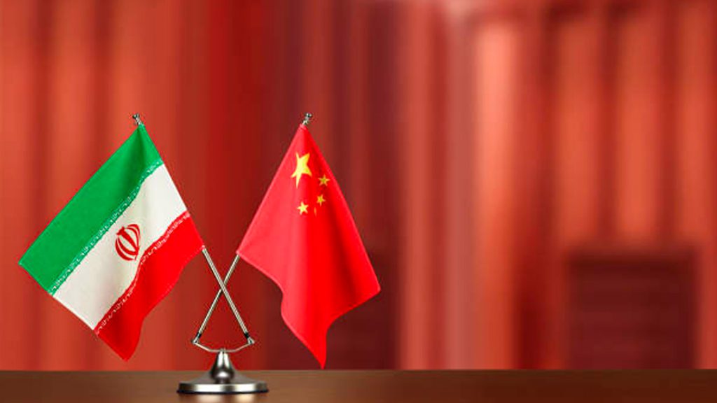 China rechaza la “presión máxima” y promete defender sus intereses