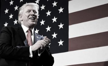 Irán asegura que Donald Trump tiene “delirios psicóticos” por atribuirse Ormuz Donald Trump gesticula durante una conferencia de prensa en Washington.