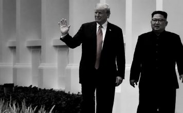 Donald Trump espera reunirse con Kim Jong-un este año Presidente de los Estados Unidos, Donald Trump, junto al líder de Corea del Norte, Kim Jong-un, caminando juntos durante la primera cumbre en Singapur en junio de 2018.