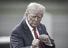 Tensión entre Estados Unidos y Canadá: ¡Ahora por territorio! Donald Trump durante un acto público en medio de las tensiones entre Estados Unidos y Canadá.