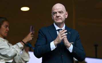 UEFA prepara una denuncia penal contra Infantino Gianni Infantino, presidente de la FIFA, durante un acto oficial