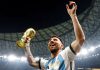 Se termina la historia de Messi con Argentina Lionel Messi levanta el trofeo de la Copa del Mundo tras ganar el Mundial de Qatar 2022.