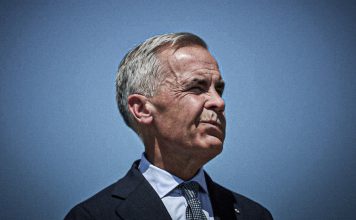 Canadá contraataca y aplica millonarios aranceles a Estados Unidos Mark Carney, primer ministro de Canadá, durante una aparición pública.