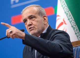 Pezeshkian plantea terminar la guerra tras reconocimiento de la victoria de Irán Masoud Pezeshkian presidente de Irán durante una intervención pública