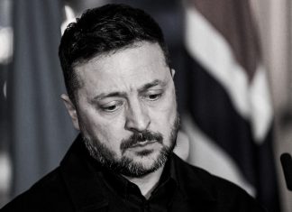 Exministro de defensa ucraniano afirma que Ucrania está perdiendo la guerra Volodímir Zelenski durante una declaración sobre la guerra en Ucrania.