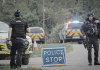 Alerta en base de Estados Unidos usada contra Irán Operativo policial en una carretera cercana a la base aérea RAF Fairford, en Inglaterra