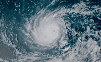 Huracán Lowell se acerca y estas son las zonas donde podría impactar Huracán Lowell captado por imágenes satelitales mientras se aproxima a Hawái.