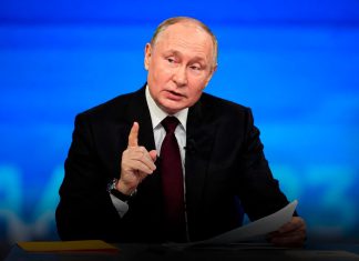 Putin advierte a Occidente: Vivamos en armonía o tendremos que responder Vladímir Putin durante una rueda de prensa en Moscú cuestionó maniobras militares en el Báltico y denunció un doble rasero occidental