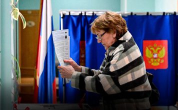 Rusia: Así se desarrolló el primer día de las elecciones parlamentarias Ciudadanos de Rusia se movilizaron a los diferentes centros de votación para ejercer su derecho al sufragio