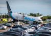Avión de carga de Amazon se sale de pista en Miami y deja cinco muertos Avión de carga de Amazon tras salirse de la pista del Aeropuerto Internacional de Miami.