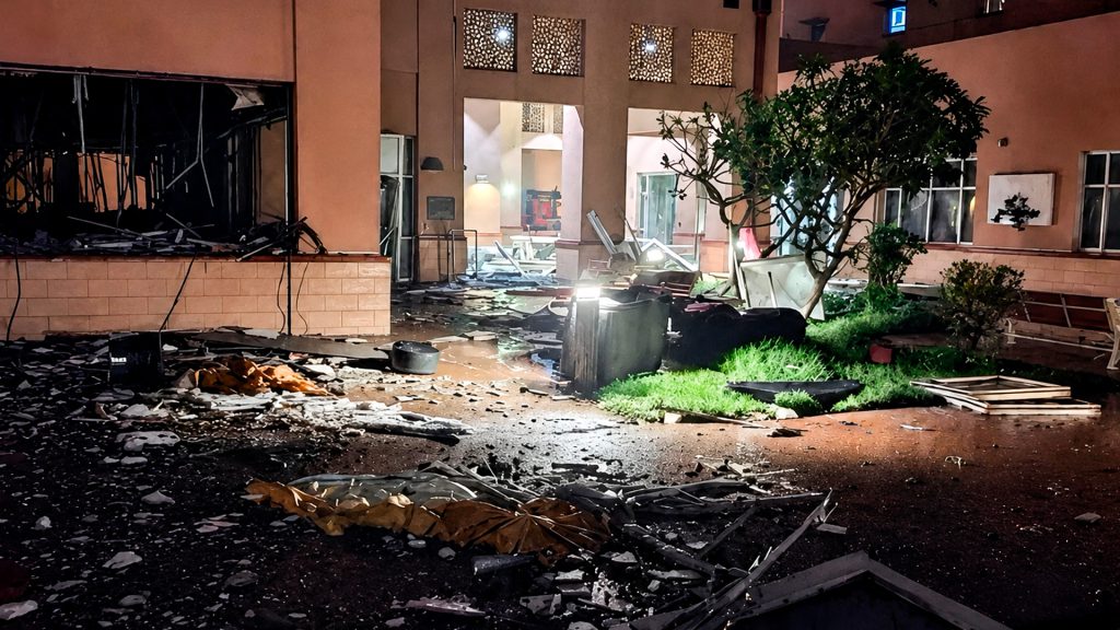 Daños en una base militar estadounidense en Baréin tras ataques iraníes.