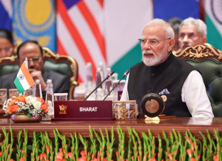 Declaración de Nueva Delhi marca la ruta de los BRICS para reformar el poder global Fotografía de una sesión oficial de la XVIII Cumbre de los BRICS.