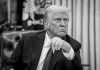 ¿Puede Donald Trump “comprar” votos con US$5.000? Donald Trump sentado en el Despacho Oval de la Casa Blanca.