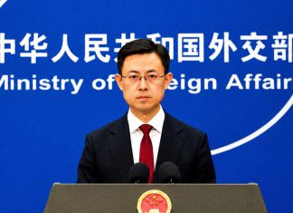 China rechaza contactos entre diputados panameños y Taiwán Guo Jiakun, portavoz de la Cancillería china, habla durante una conferencia de prensa.