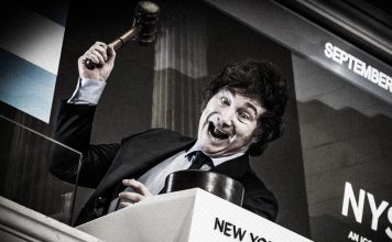 Javier Milei vende a Argentina como “la nueva tierra prometida” para atraer inversiones Javier Milei durante su visita a la Bolsa de Nueva York en 2024