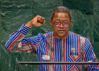 Burkina Faso en ONU: Nuestra cooperación nunca será sinónimo de sumisión El ministro de Asuntos Exteriores de Burkina Faso, Karamoko Jean Marie Traoré, interviene ante la 81.ª Asamblea General de las Naciones Unidas, en Nueva York.