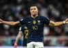 Mbappé llevará a África consigo si gana el Balón de Oro Kylian Mbappé, delantero del Real Madrid y capitán de la selección de Francia.