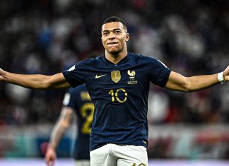 Mbappé llevará a África consigo si gana el Balón de Oro Kylian Mbappé, delantero del Real Madrid y capitán de la selección de Francia.