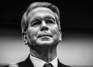 Efecto boomerang: EEUU admite que su apoyo a Kiev está golpeando su mercado energético Scott Bessent durante una comparecencia ante el Congreso de EEUU