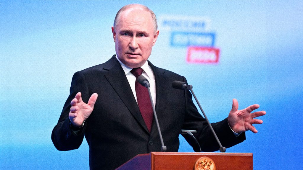 El presidente de Rusia, Vladímir Putin en su sede de campaña en Moscú