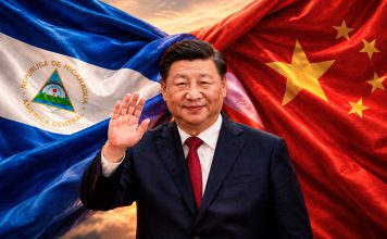 China respalda soberanía de Nicaragua y rechaza injerencias en sus asuntos internos Xi Jinping junto a las banderas de China y Nicaragua