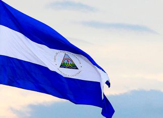 Nicaragua exige pruebas a El Salvador por supuesto traslado de cocaína Bandera de la República de Nicaragua.
