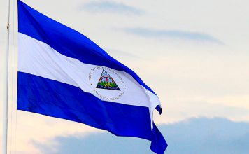 Nicaragua protesta ante falsas declaraciones de fiscal salvadoreño Bandera de la República de Nicaragua.