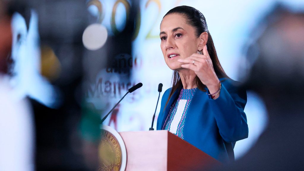 Claudia Sheinbaum durante una conferencia de prensa en México.