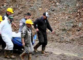 Derrumbe en mina de oro en Colombia deja 14 muertos Labores de búsqueda en la zona afectada de El Chambero, Colombia