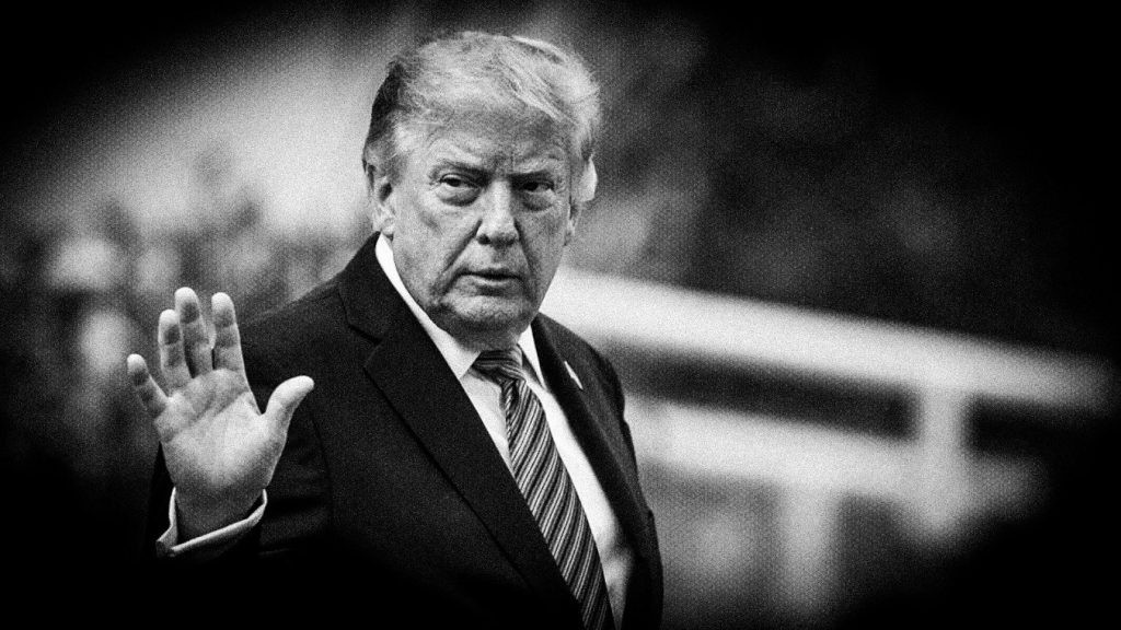 El presidente de Estados Unidos, Donald Trump en una fotografía de archivo en blanco y negro