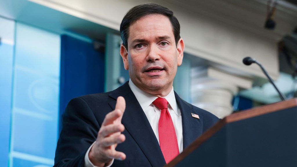 Marco Rubio, secretario de Estado de Estados Unidos, durante una intervención ante los medios.