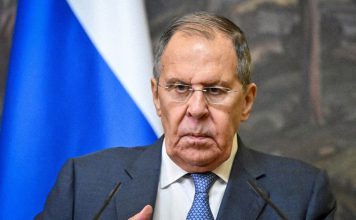 Serguéi Lavrov acusa a Europa de desestabilizar el mercado energético mundial Serguéi Lavrov, ministro de Exteriores de Rusia, durante una rueda de prensa sobre la política internacional y los mercados energéticos.