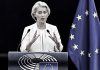 Eurodiputado denuncia doble rasero de la UE contra Rusia Ursula von der Leyen durante una intervención en el Parlamento Europeo.