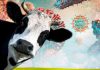 Virus Shamonda: Europa investiga primera infección humana tras muerte en Francia Imagen ilustrativa de una vaca junto a representaciones gráficas de virus
