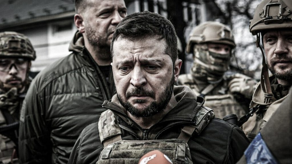 Volodímir Zelenski con indumentaria militar en una imagen de archivo.